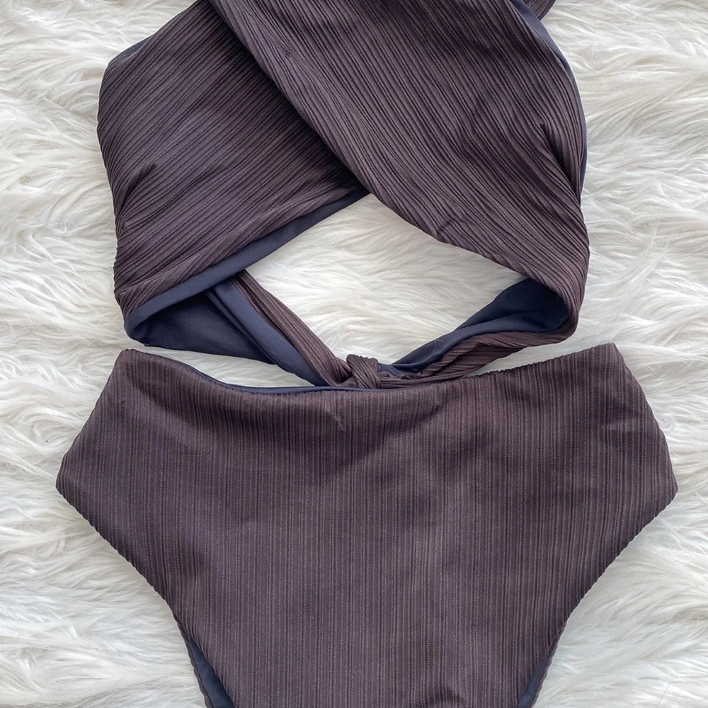 Frankie’s Bikinis | Dorothy Plissé Halter One Piece Swimsuit